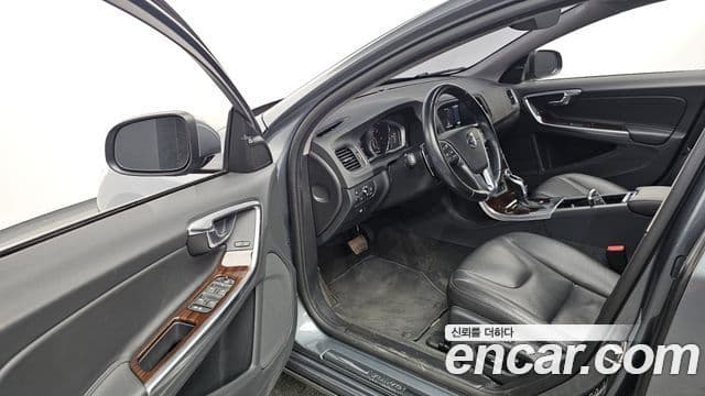 Volvo S60 2세대, 2017 10