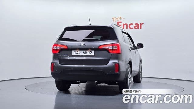 Kia New Sorento R Trendy, 2014 4
