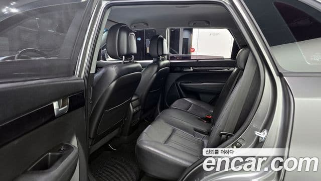 Kia New Sorento R Trendy, 2014 13