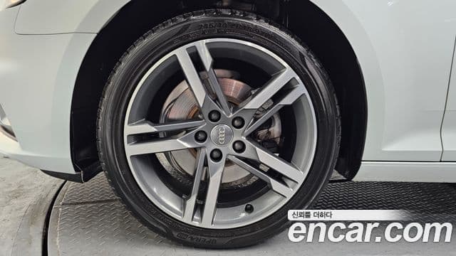 Audi A4 (B9) Premium, 2019 все фото