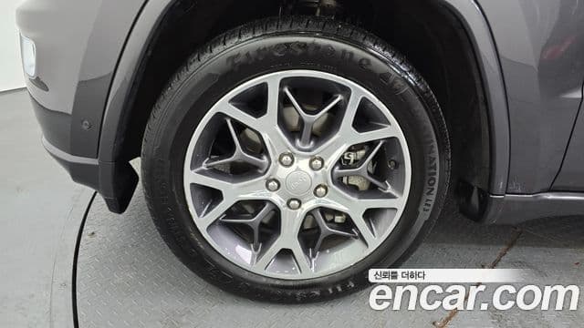 Jeep Grand Cherokee WK2, 2021 все фото