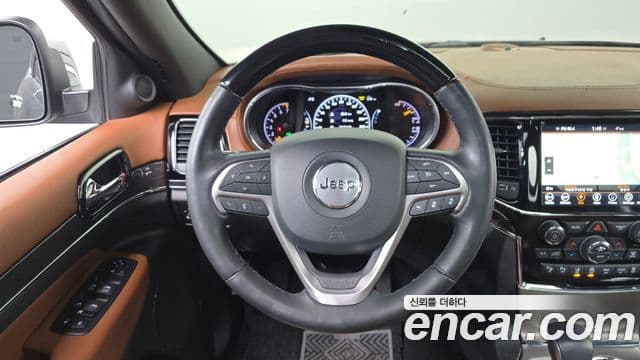 Jeep Grand Cherokee WK2, 2021 13