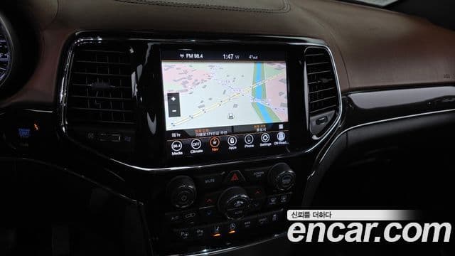 Jeep Grand Cherokee WK2, 2021 14