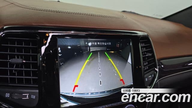 Jeep Grand Cherokee WK2, 2021 15