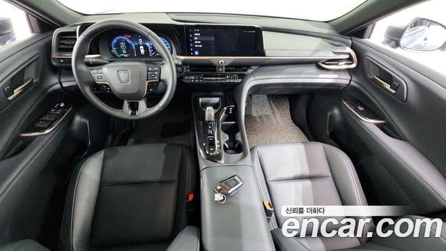 Toyota 크라운 кроссовер, 2024 7