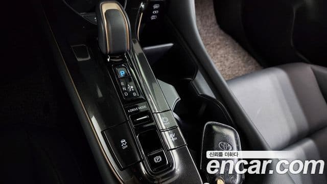 Toyota 크라운 кроссовер, 2024 9