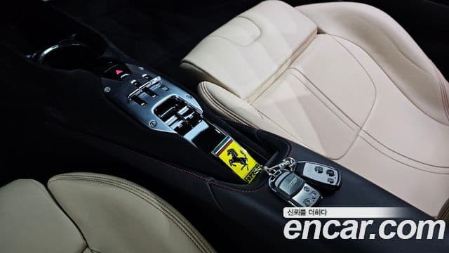 Ferrari SF90 스트라달레, 2021 9