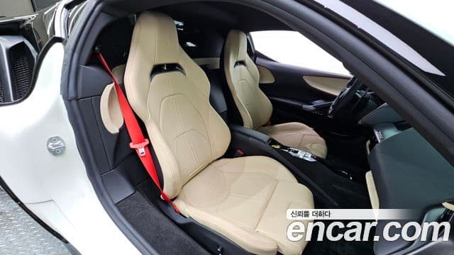 Ferrari SF90 스트라달레, 2021 11