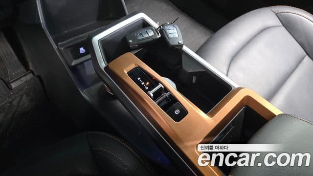 KG모빌리티(SsangYong) Torres EVX E7, 2024 9