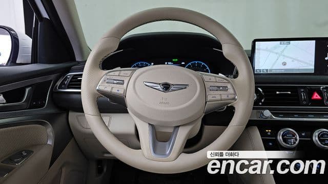 Genesis The / новый New G70, 2022 13