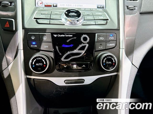 Hyundai Sonata гибрид Premier, 2012 11