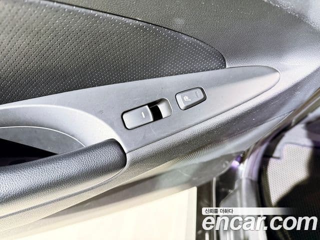 Hyundai Sonata гибрид Premier, 2012 18