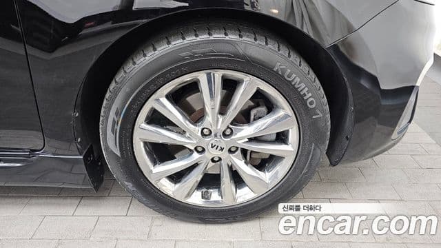 Kia The / новый New Carnival President, 2019 все фото