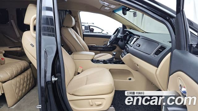 Kia The / новый New Carnival President, 2019 11