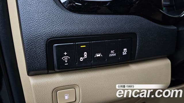 Kia The / новый New Carnival President, 2019 16