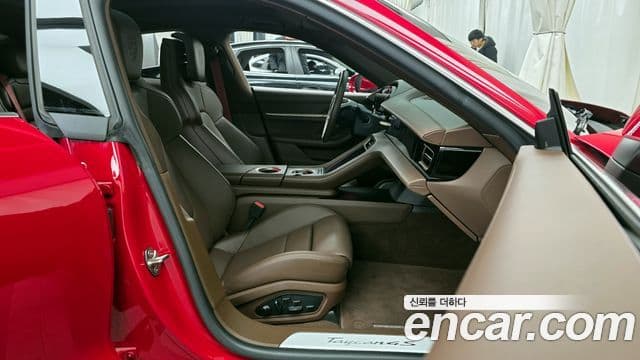 Porsche 타이칸 4S, 2021 11