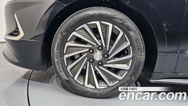 Hyundai Sonata гибрид (DN8) Inspiration, 2022 все фото