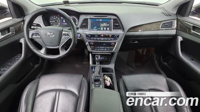 Hyundai LF Sonata LPI Smart(для людей с инвалидностью), 2017 7