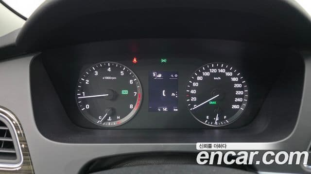 Hyundai LF Sonata LPI Smart(для людей с инвалидностью), 2017 8