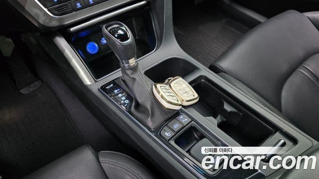 Hyundai LF Sonata LPI Smart(для людей с инвалидностью), 2017 9