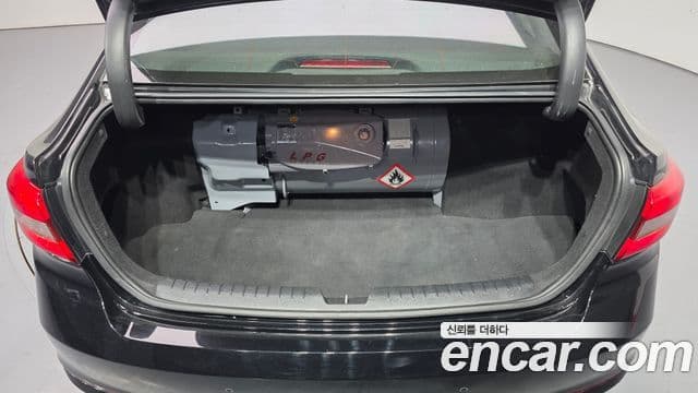 Hyundai LF Sonata LPI Smart(для людей с инвалидностью), 2017 20