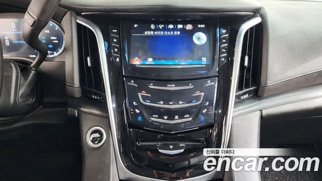 Cadillac Escalade 4세대, 2019 14