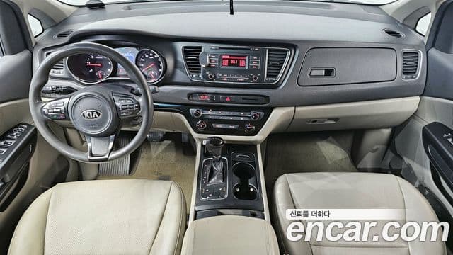 Kia All New Carnival 11인승 Deluxe, 2015 7