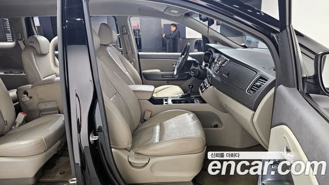 Kia All New Carnival 11인승 Deluxe, 2015 10
