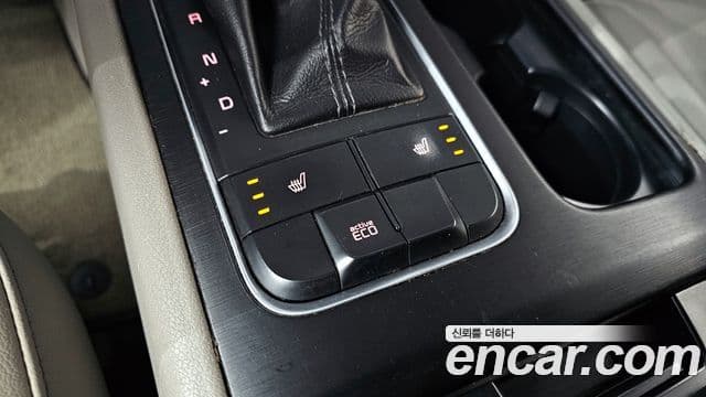 Kia All New Carnival 11인승 Deluxe, 2015 19