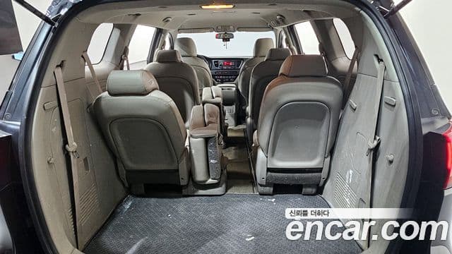 Kia All New Carnival 11인승 Deluxe, 2015 20