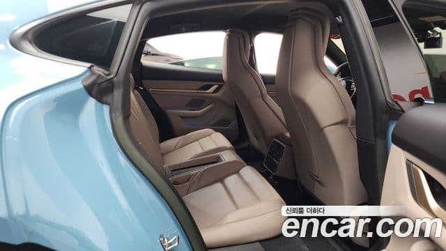 Porsche 타이칸 базовый, 2023 12