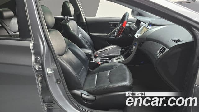 Hyundai Avante MD Luxury, 2012 10