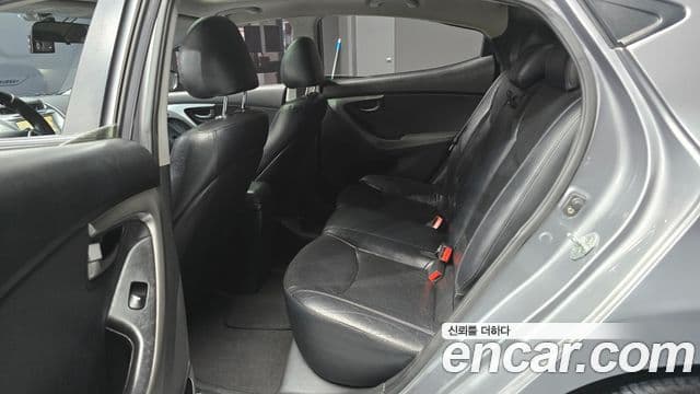 Hyundai Avante MD Luxury, 2012 13