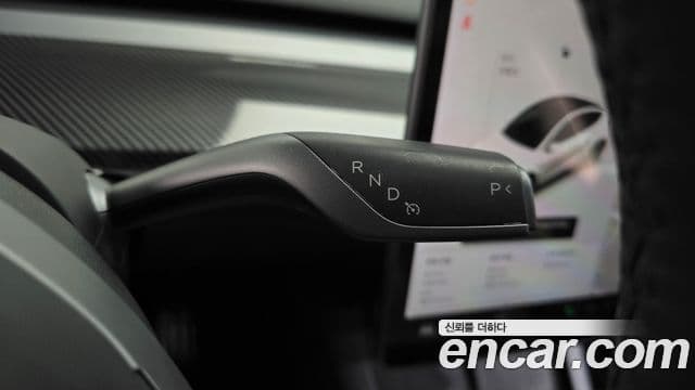 Tesla модель Y Standard Range RWD, 2021 9