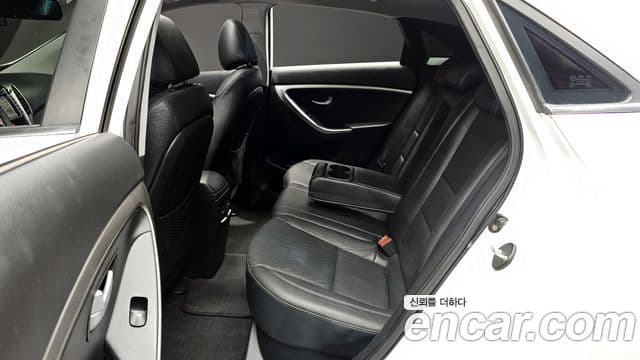 Hyundai i30(новый кузов / новое поколение) дизель 1.6 VGT Extreme, 2012 13