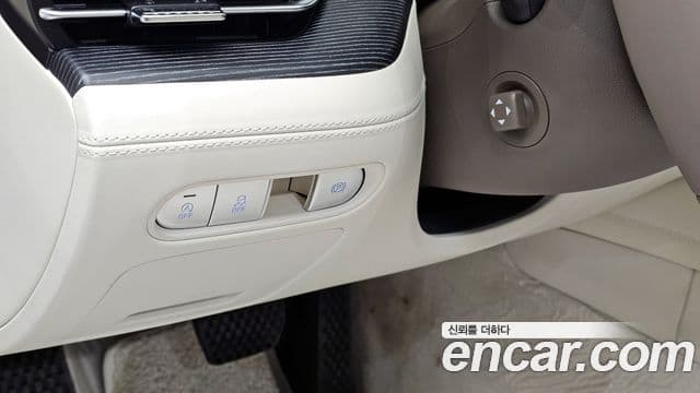 Genesis G90 (RS4) бензин 3.5 турбо 2WD, 2025 16