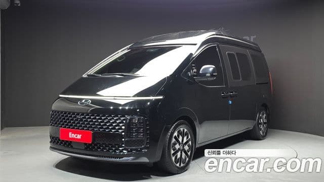 Hyundai Staria лимузин, 2023 1