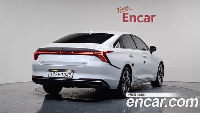 Kia K8 гибрид Noblesse, 2022 2