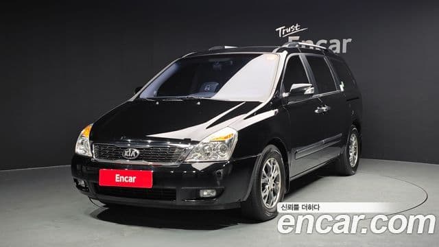 Kia Carnival R люксовая версия, 2014 1