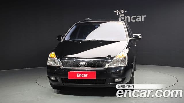 Kia Carnival R люксовая версия, 2014 3