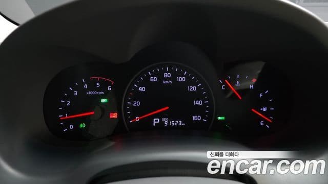 Kia Carnival R люксовая версия, 2014 8