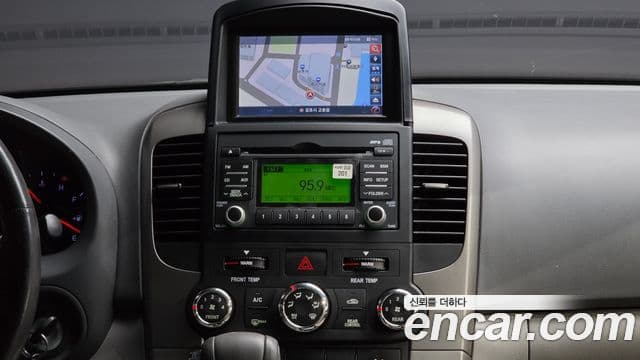 Kia Carnival R люксовая версия, 2014 14