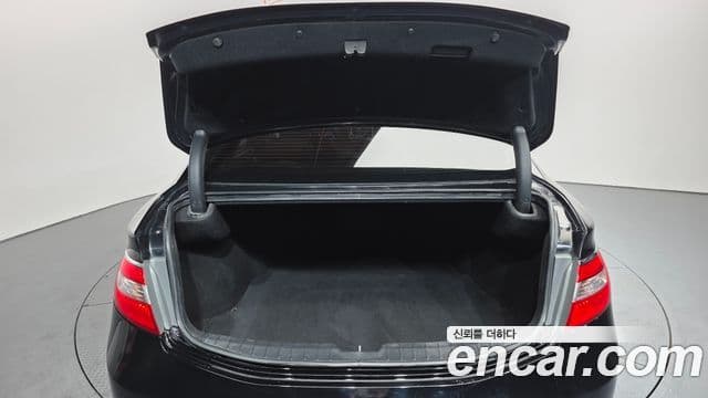 Hyundai Grandeur HG Modern, 2015 20