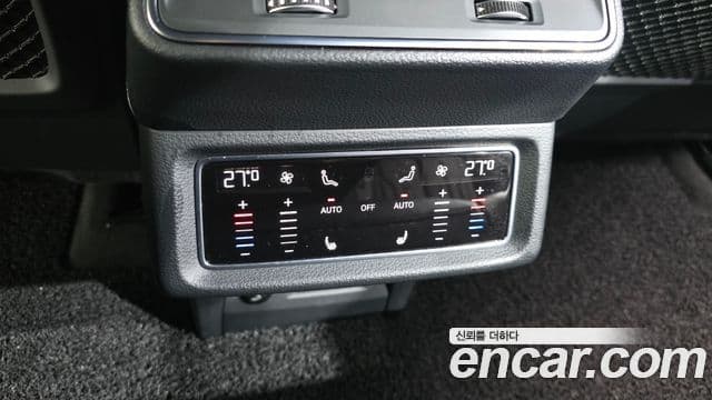 Audi e-Tron 55 Quattro Sportback, 2021 18