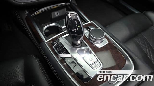 BMW 7시리즈 (G11), 2016 9