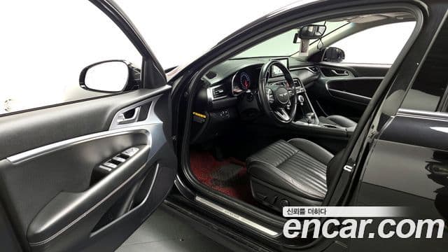 Genesis G70 Supreme, 2018 10