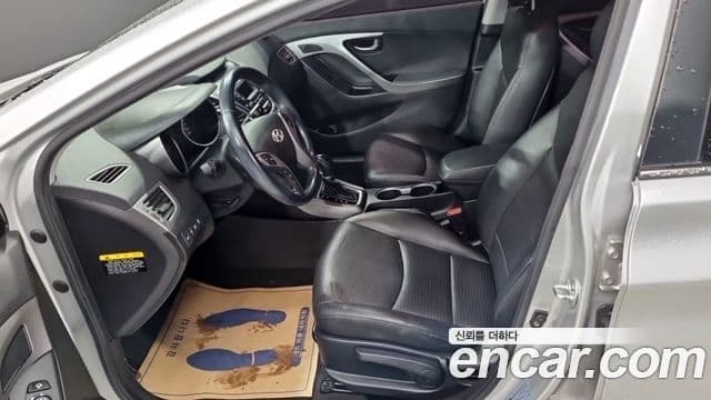 Hyundai The / новый New Avante 1.6 LPi Smart, 2015 10