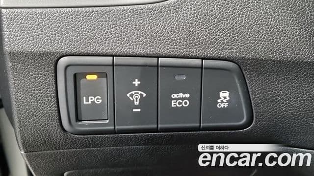 Hyundai The / новый New Avante 1.6 LPi Smart, 2015 17