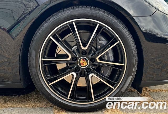 Porsche Panamera (971), 2021 9