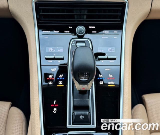 Porsche Panamera (971), 2021 17